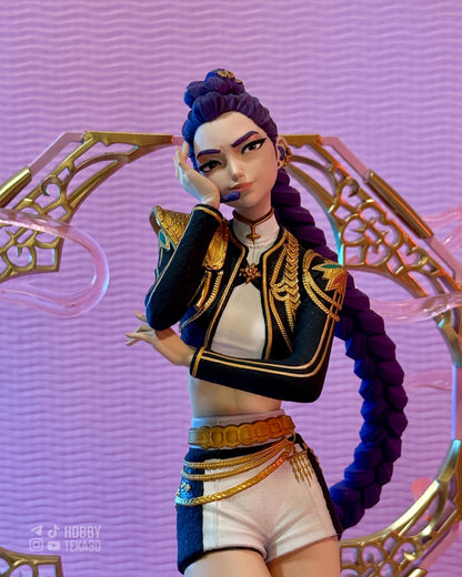 Golden Vocalist — Painted & DIY | Resin 3D | FAN ART | Garage Kit