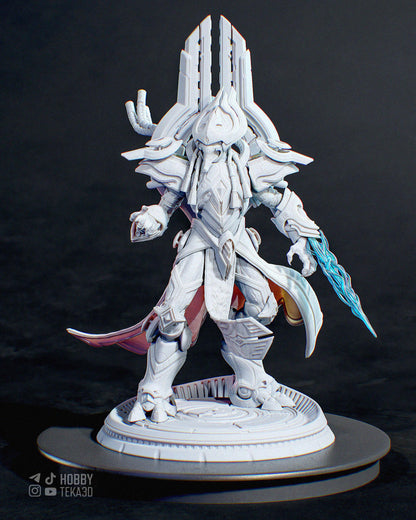 Gaming Action Figurine – Handpainted Resin Figure or DIY Model Kit, inspired by StarCraft Artanis