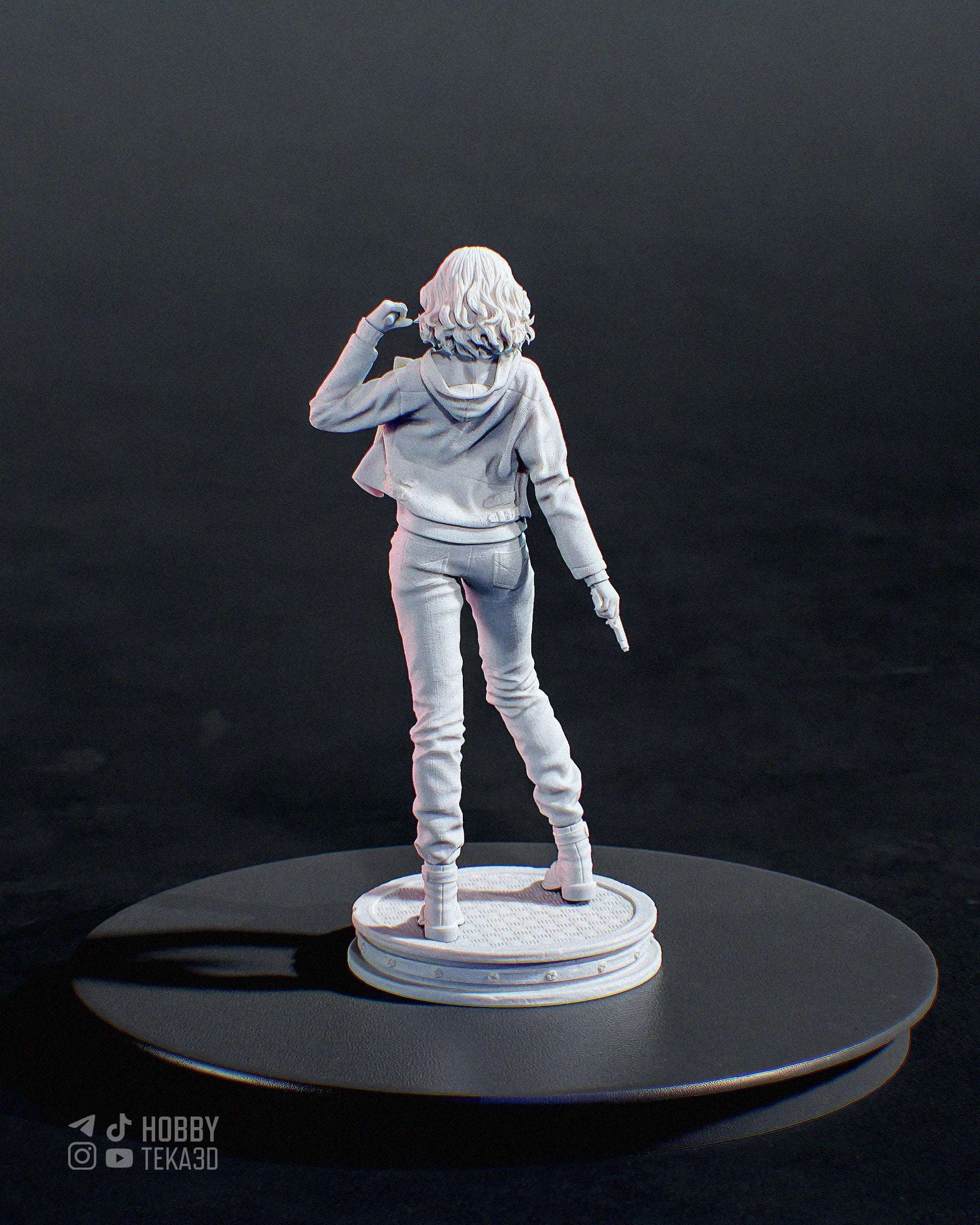 Gaming Action Figurine – Handpainted Resin Figure or DIY Model Kit, inspired by Resident Evil Grace Ashcroft